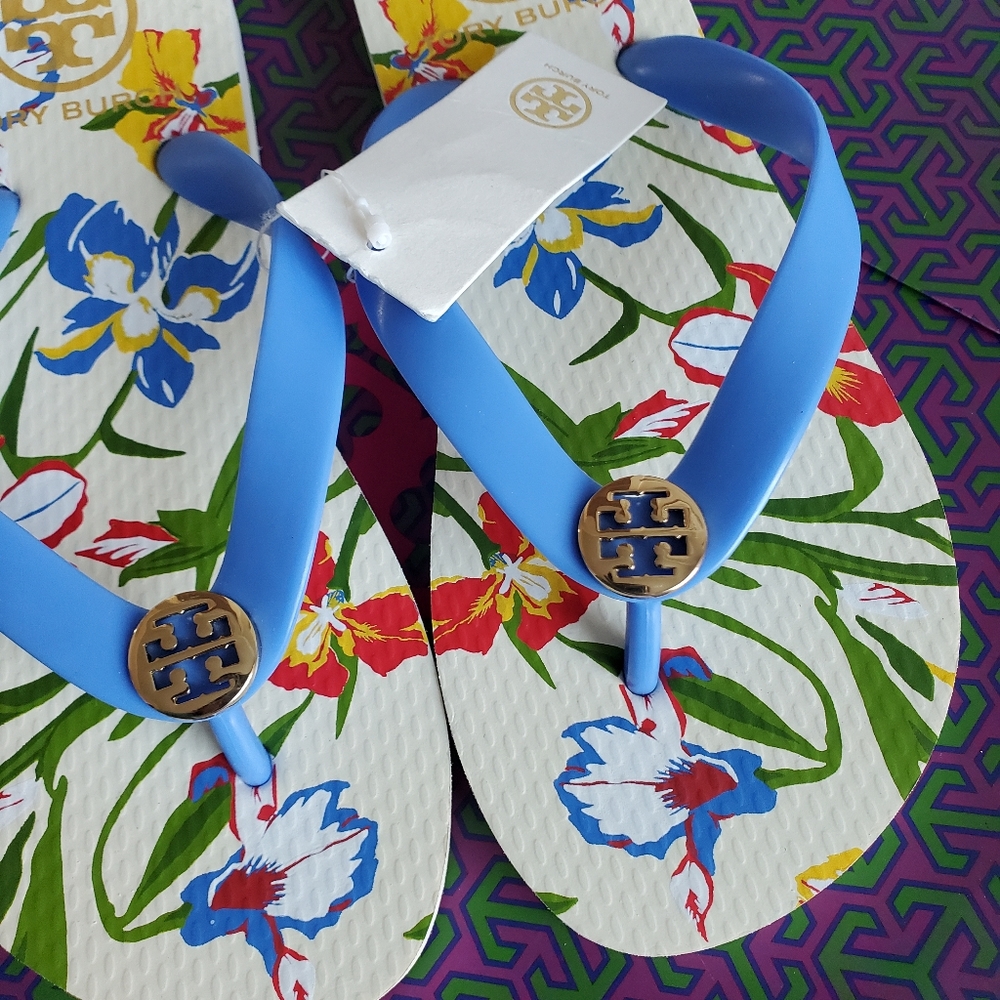 💕 NWT Tory Burch Iris blue painted floral turquoise flip flops logo gold - Picture 2 of 5